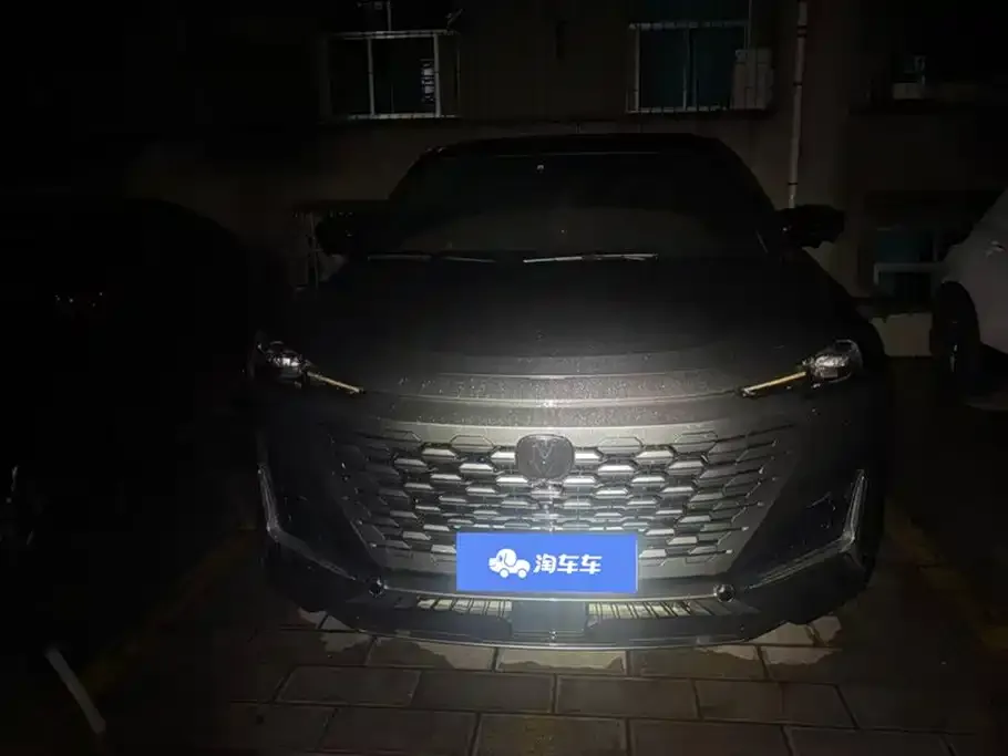 Changan UNI-K 2022 из CN, фото 2
