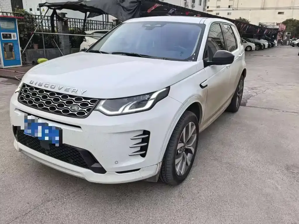 Land Rover Discovery Sport — фото 1