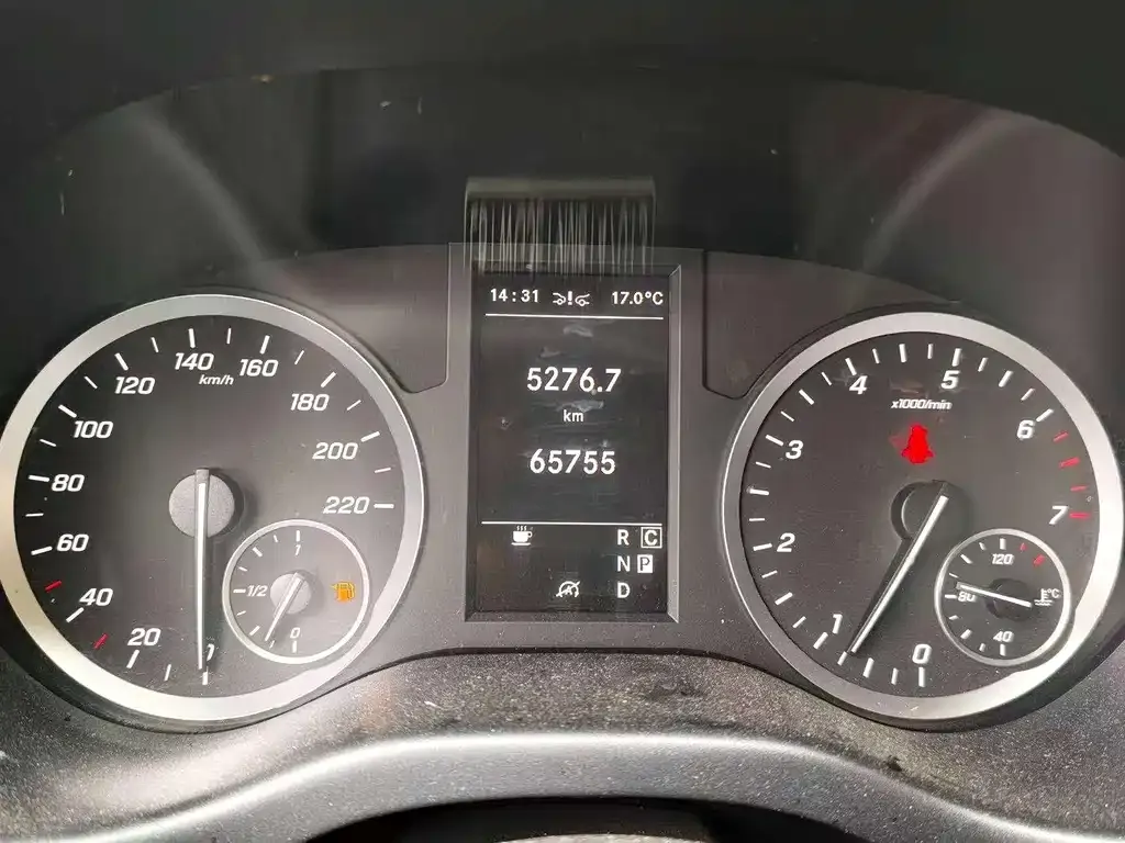 Mercedes-Benz Vito 2022 из CN, фото 9