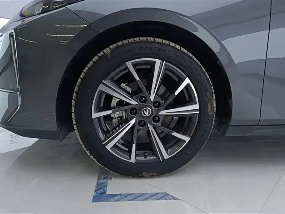 Changan Eado 2024 из CN, фото 6