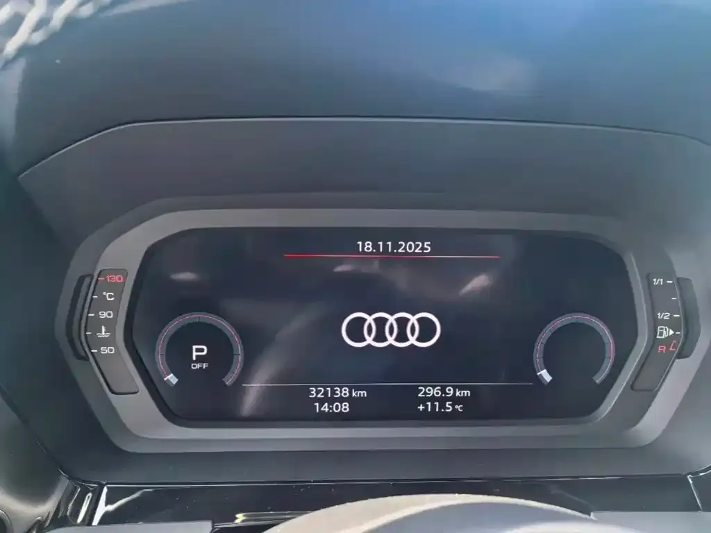 Audi A3 2023 из CN, фото 6