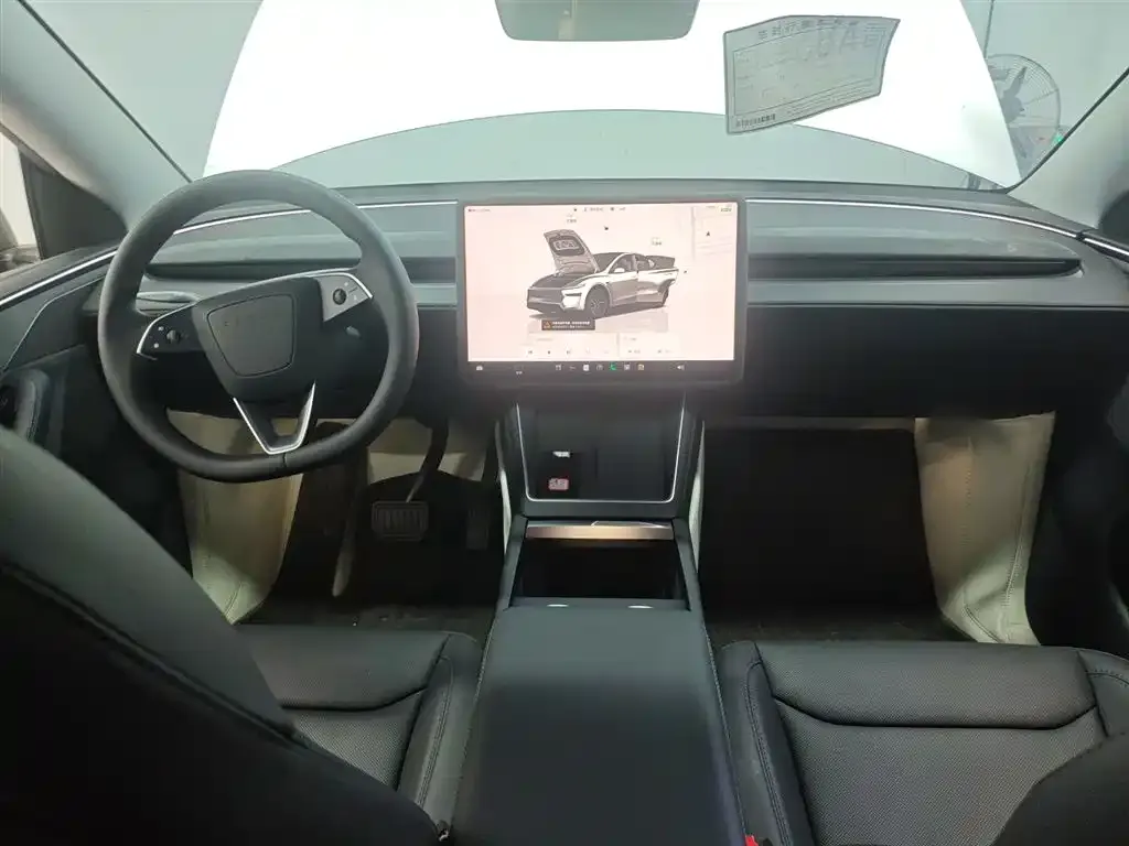 Tesla Model Y 2025 из CN, фото 10