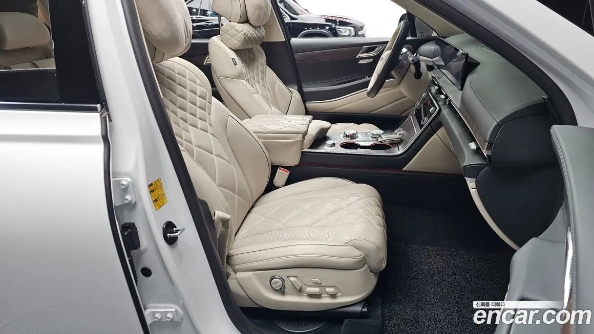 Genesis GV80 — фото 10