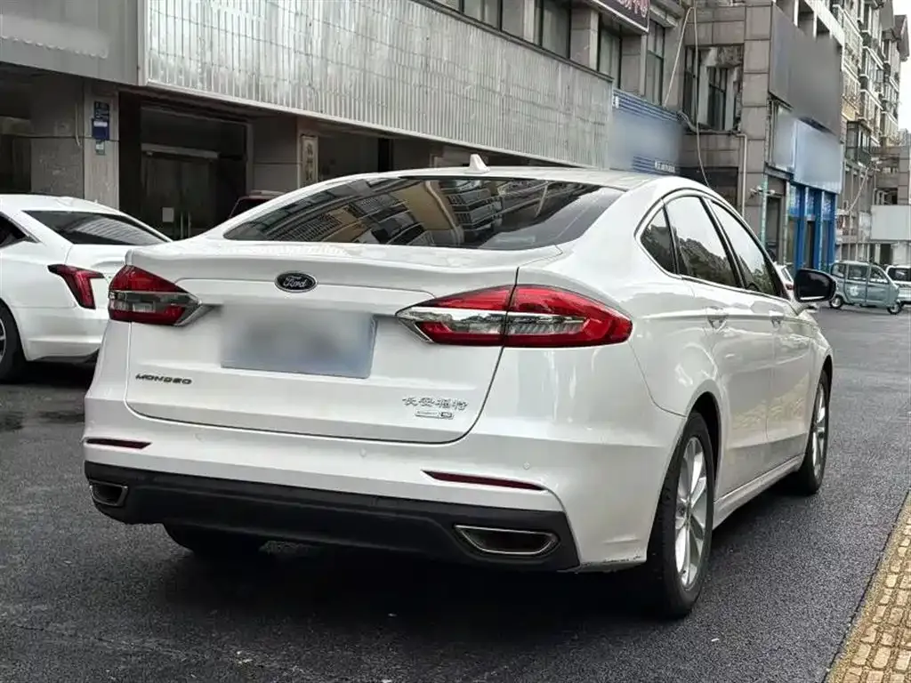 Ford Mondeo 2021 из CN, фото 7