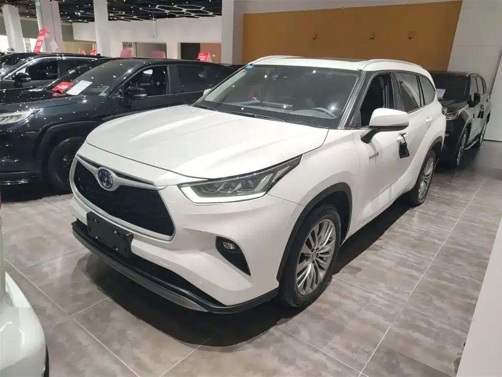 Toyota Highlander 2022 из CN, фото 2