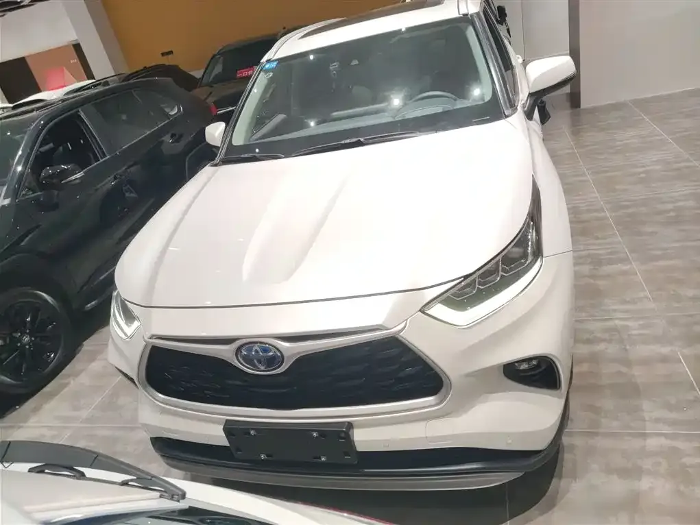 Toyota Highlander 2022 из CN, фото 3