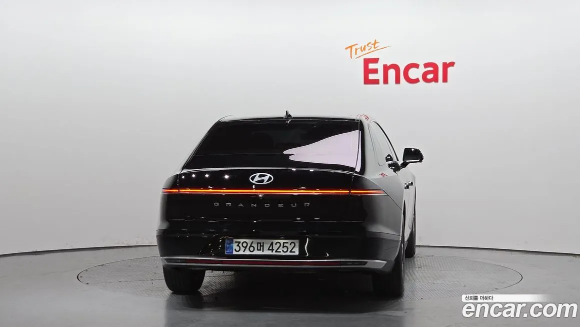 Hyundai Grandeur 2023 из KR, фото 4