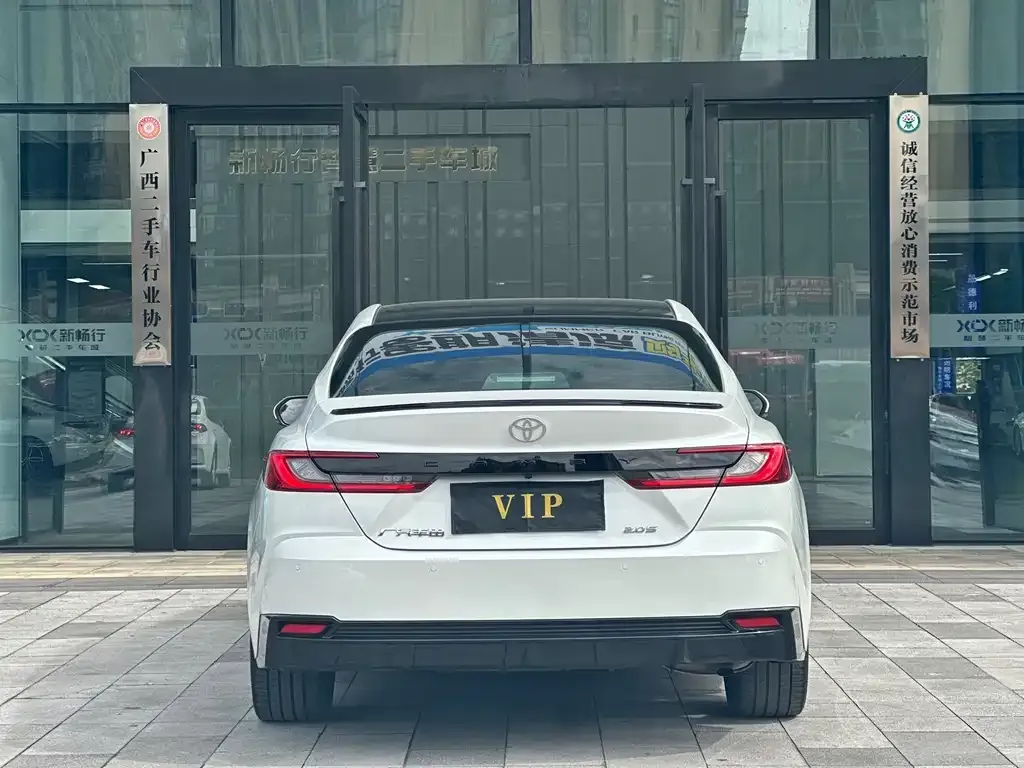 Toyota Camry 2024 из CN, фото 4