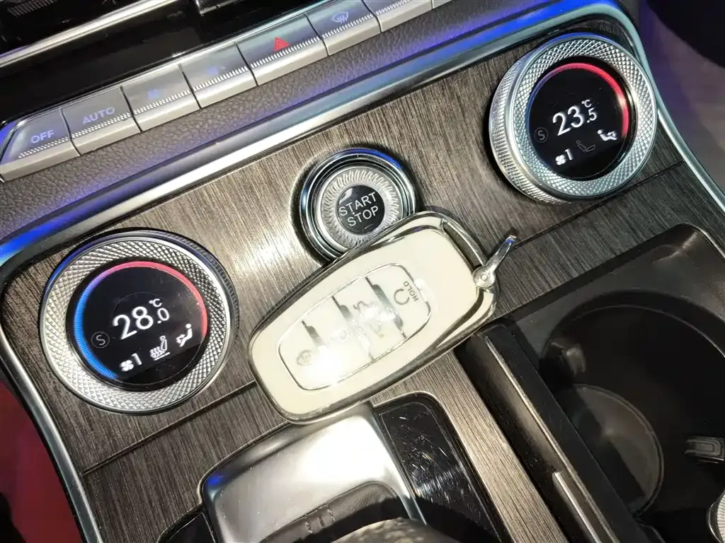 Hongqi H9 2022 из CN, фото 9