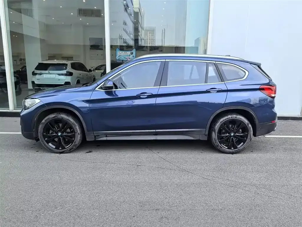 BMW X1 2021 из CN, фото 2