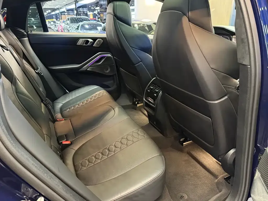 BMW X6 M 2021 из CN, фото 5