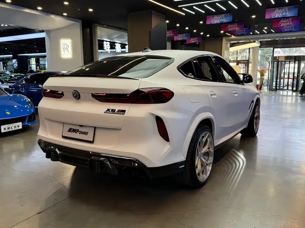 BMW X6 M 2021 из CN, фото 6