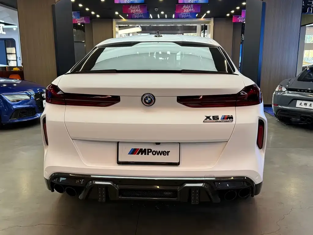 BMW X6 M 2021 из CN, фото 7