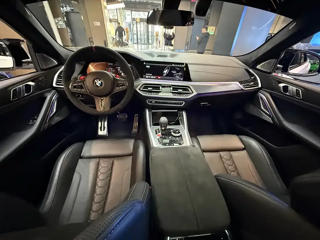 BMW X6 M 2021 из CN, фото 9