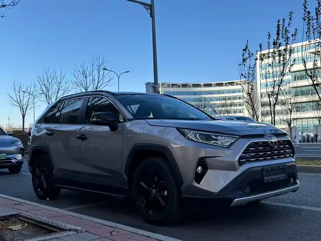 Toyota RAV4 2021 из CN, фото 3