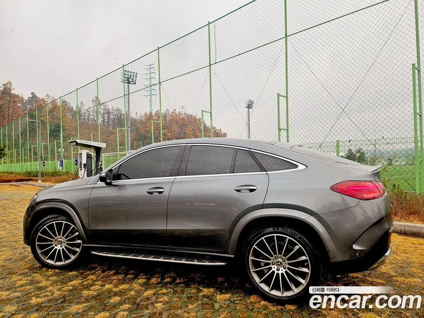 Mercedes-Benz GLE-Class — фото 5