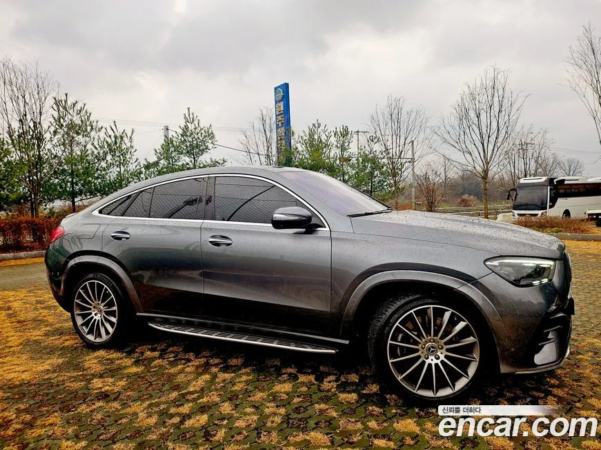 Mercedes-Benz GLE-Class — фото 6