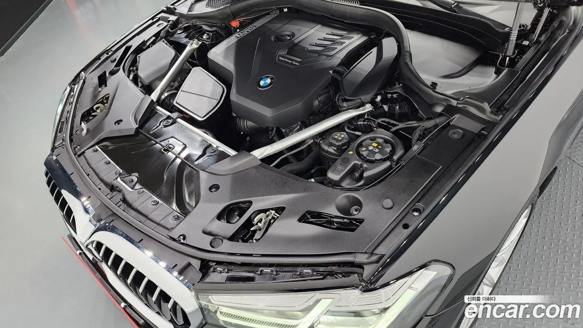 BMW 5-Series 2023 из KR, фото 6