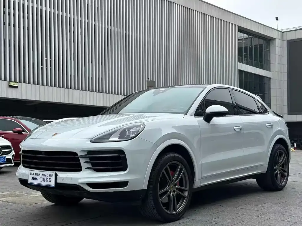 Porsche Cayenne — фото 2
