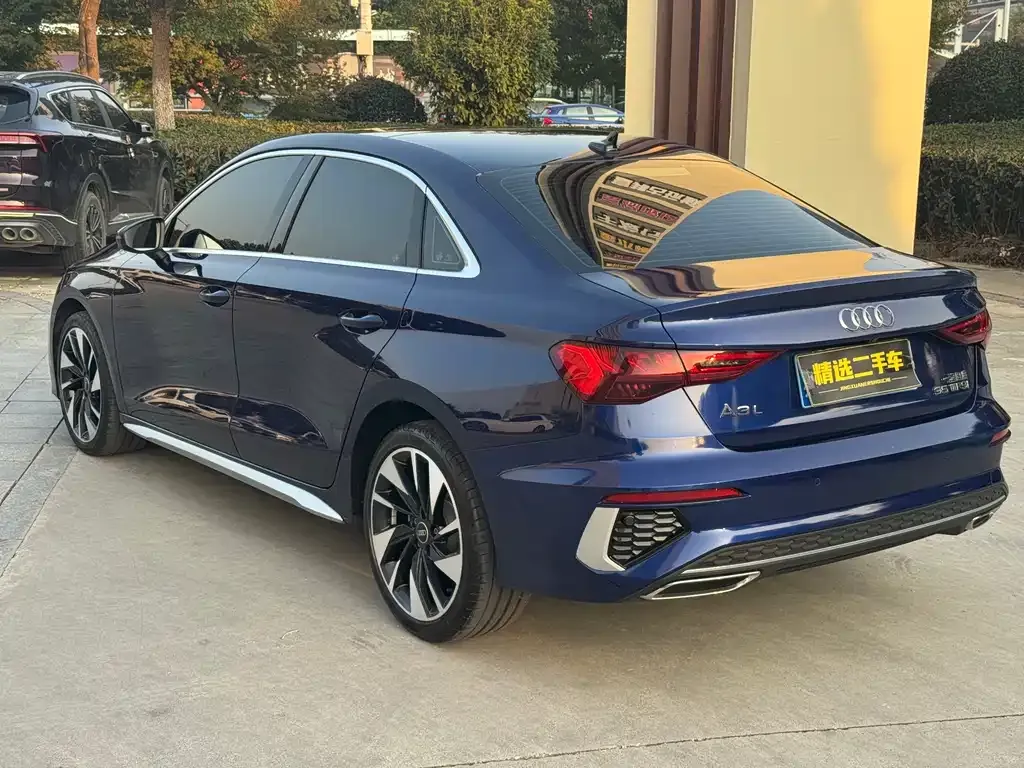 Audi A3 2023 из CN, фото 4