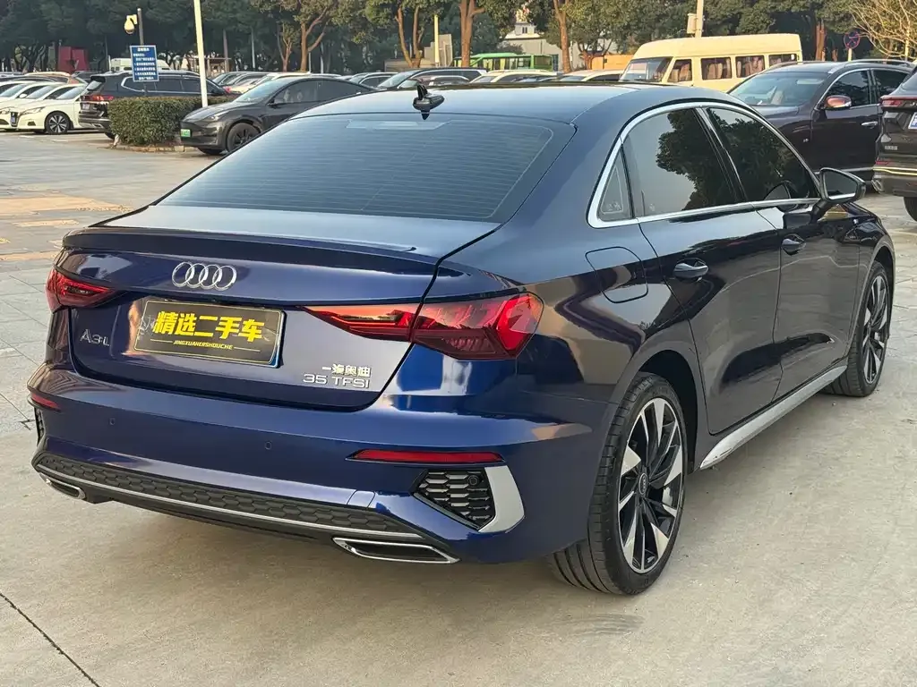 Audi A3 2023 из CN, фото 6