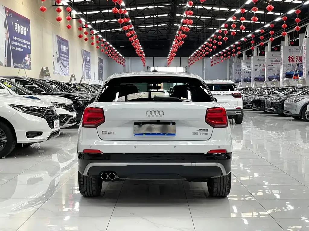 Audi Q2L 2021 из CN, фото 5