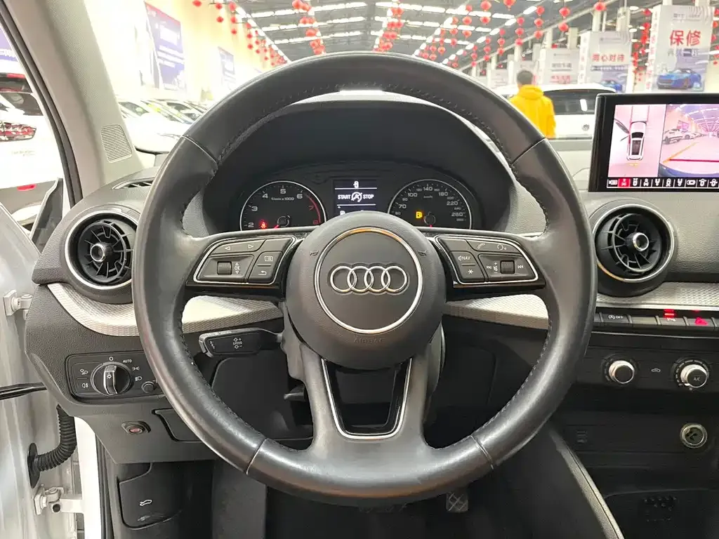Audi Q2L 2021 из CN, фото 6