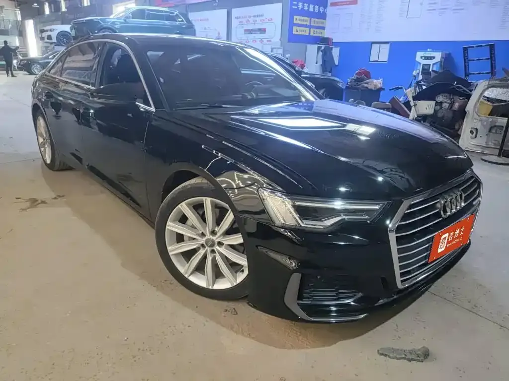Audi A6L 2021 из CN, фото 2