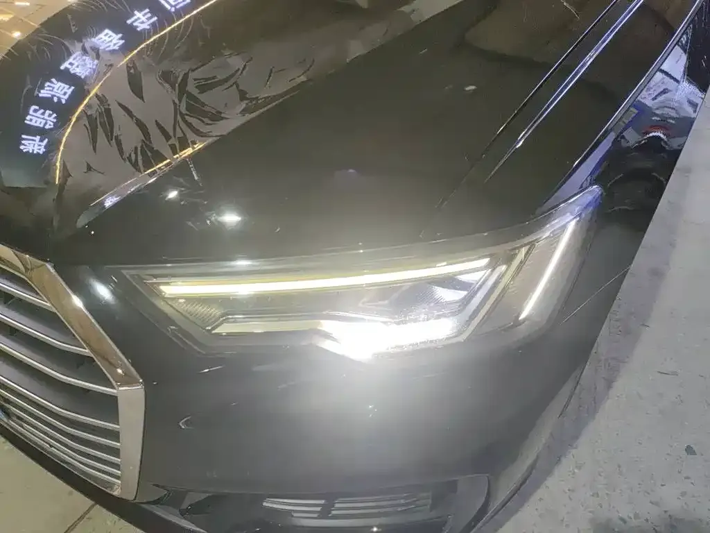 Audi A6L 2021 из CN, фото 6