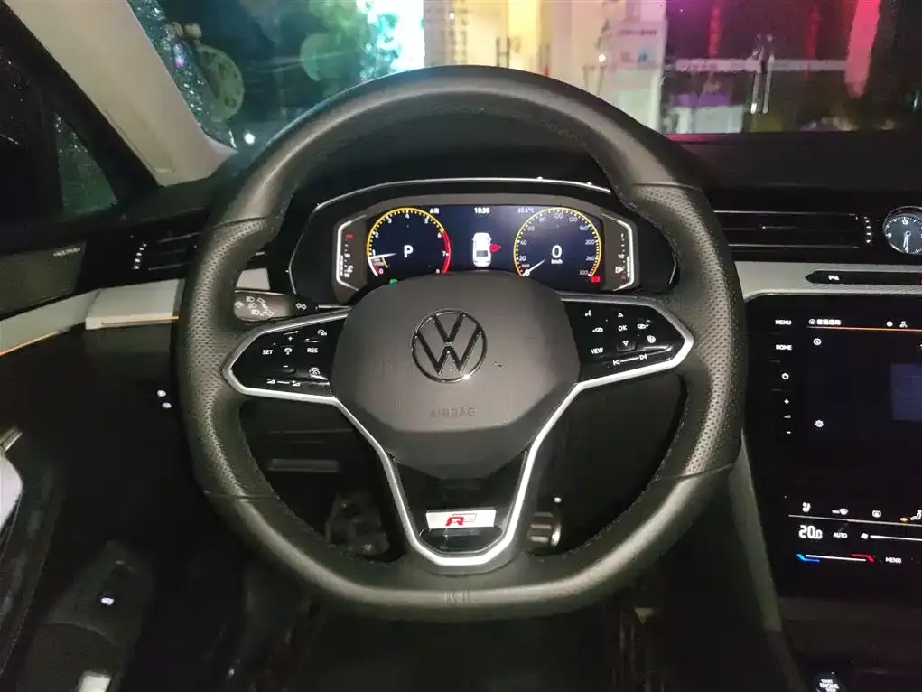 Volkswagen Magotan 2023 из CN, фото 3