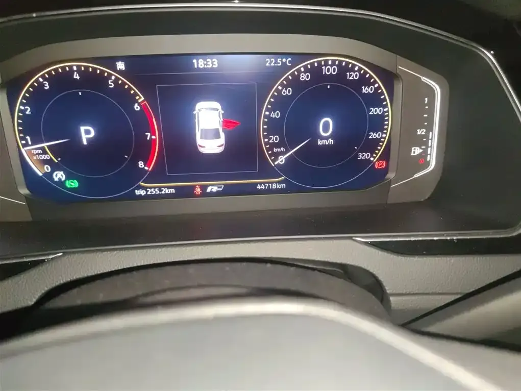 Volkswagen Magotan 2023 из CN, фото 5