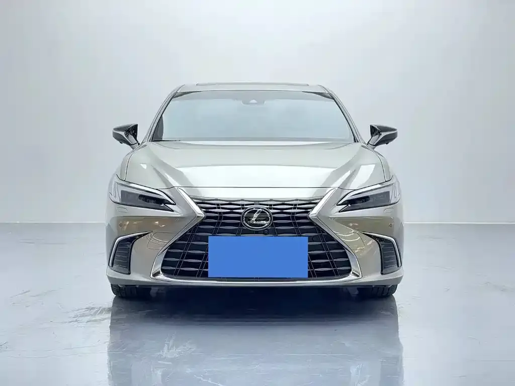 Lexus ES — фото 2