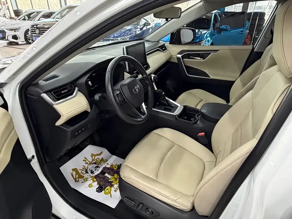 Toyota RAV4 2022 из CN, фото 9