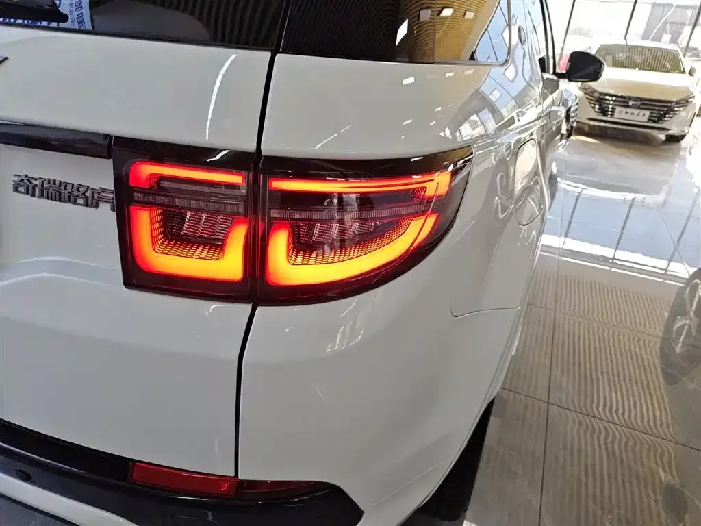 Land Rover Discovery Sport 2023 из CN, фото 8
