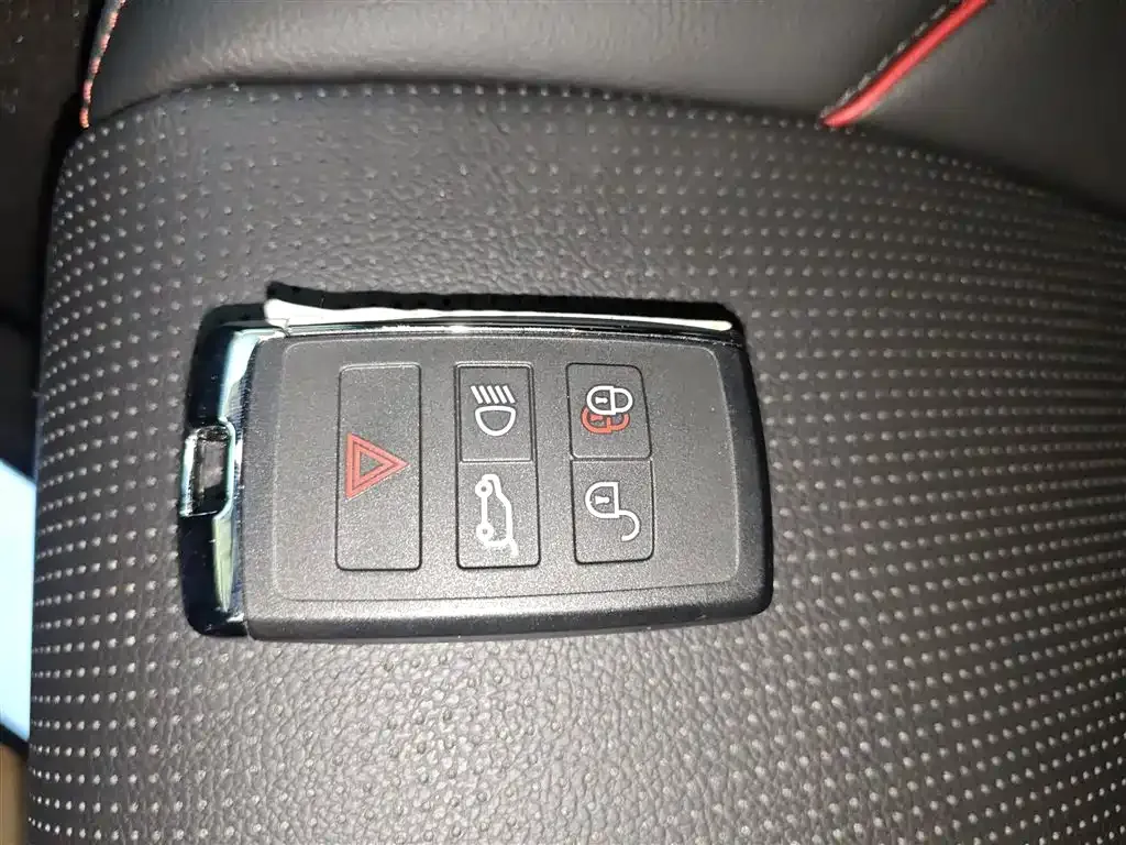 Land Rover Discovery Sport 2023 из CN, фото 9
