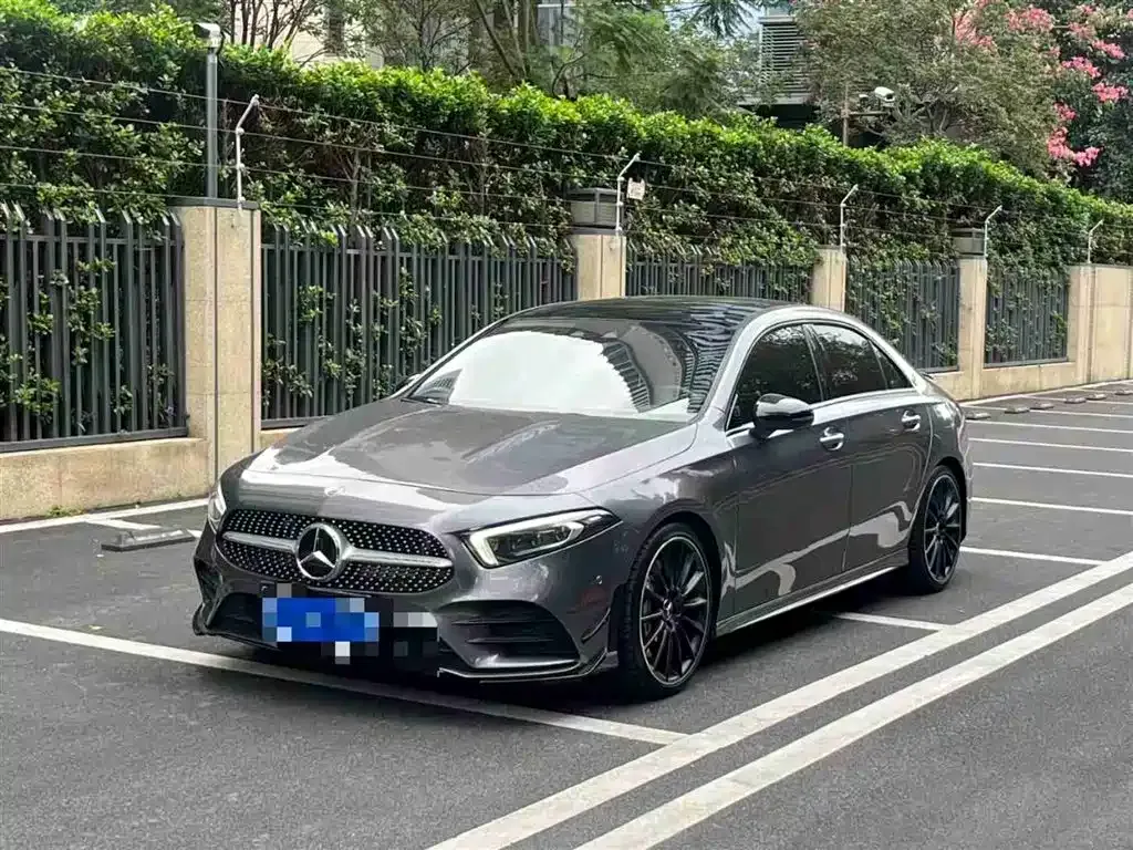 Mercedes-Benz A-Class AMG 2023 из CN, фото 1