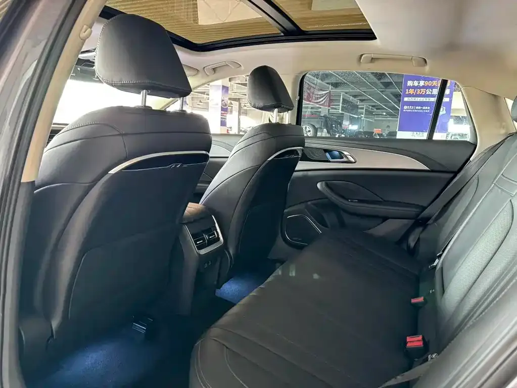Hongqi H5 2023 из CN, фото 8
