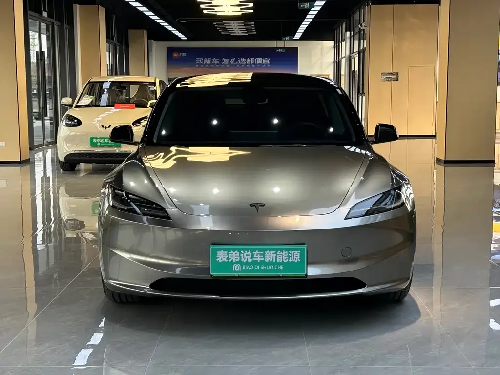 Tesla Model 3 2024 из CN, фото 2