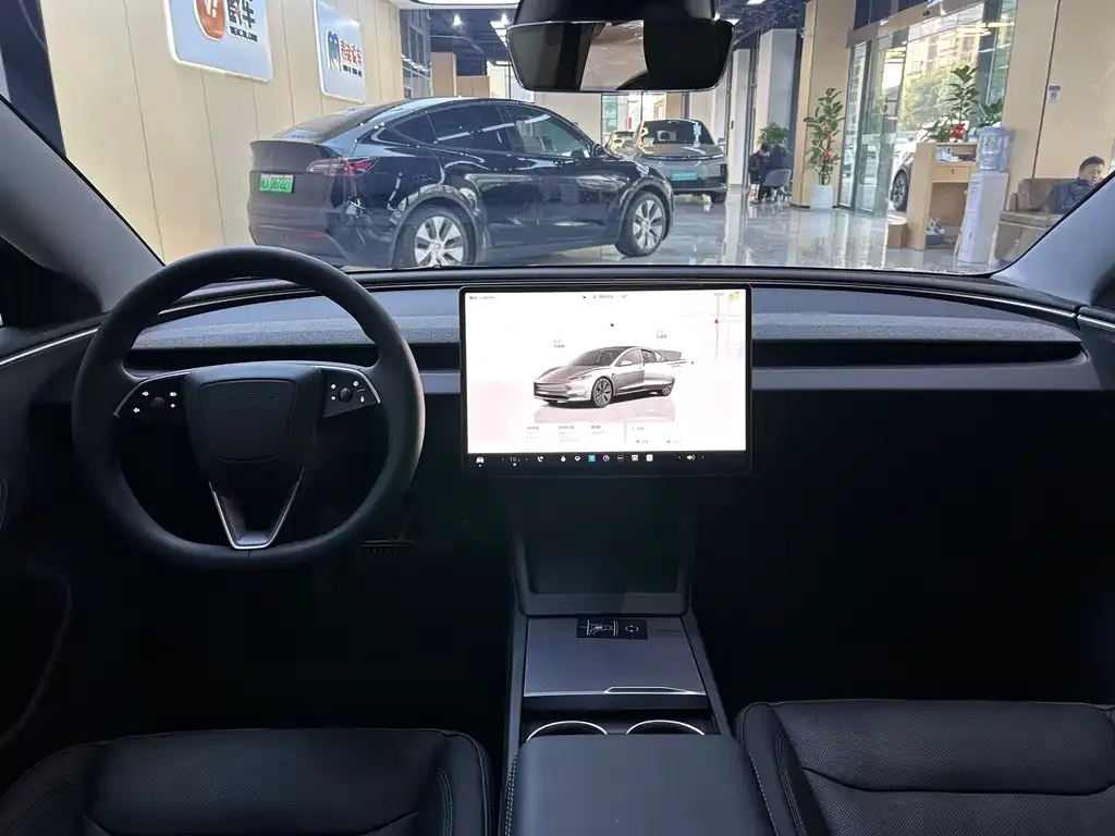 Tesla Model 3 2024 из CN, фото 8