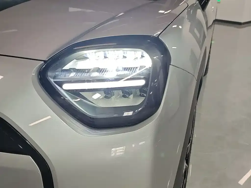 [object Object] MINI ACEMAN EV 2024 из CN, фото 5