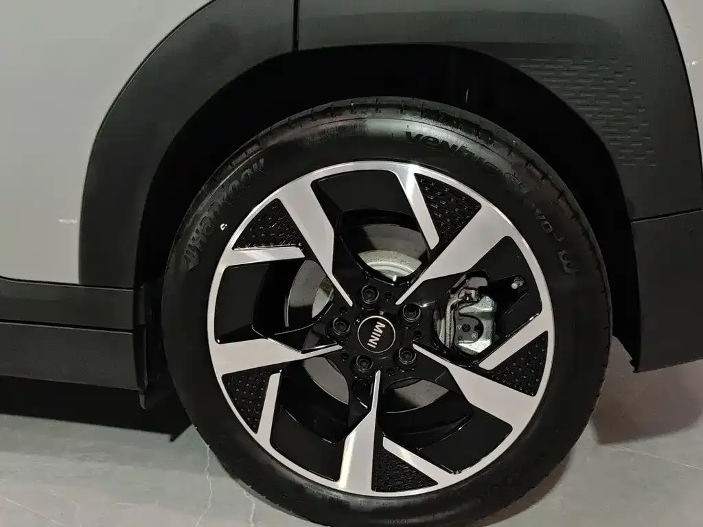 [object Object] MINI ACEMAN EV 2024 из CN, фото 7