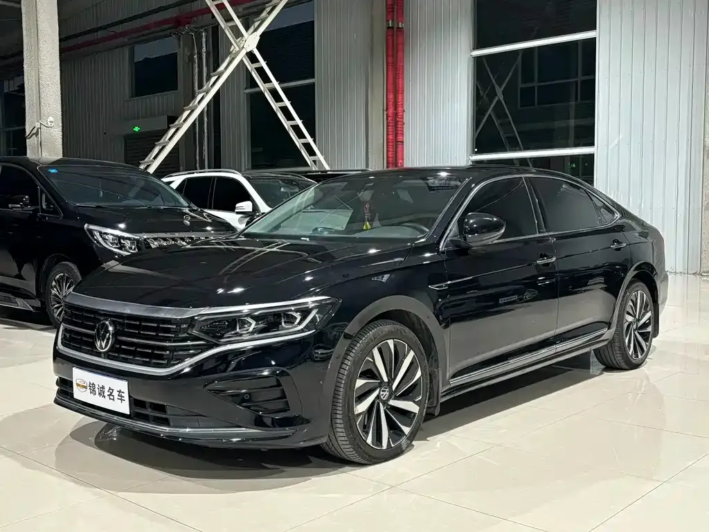Volkswagen Passat 2022 из CN, фото 1