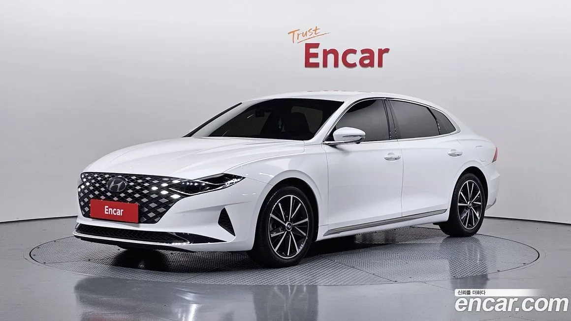 Hyundai Grandeur 2022 из KR, фото 1