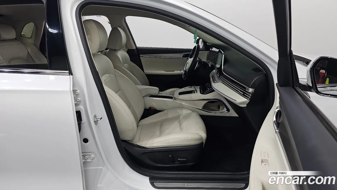 Hyundai Grandeur 2022 из KR, фото 10
