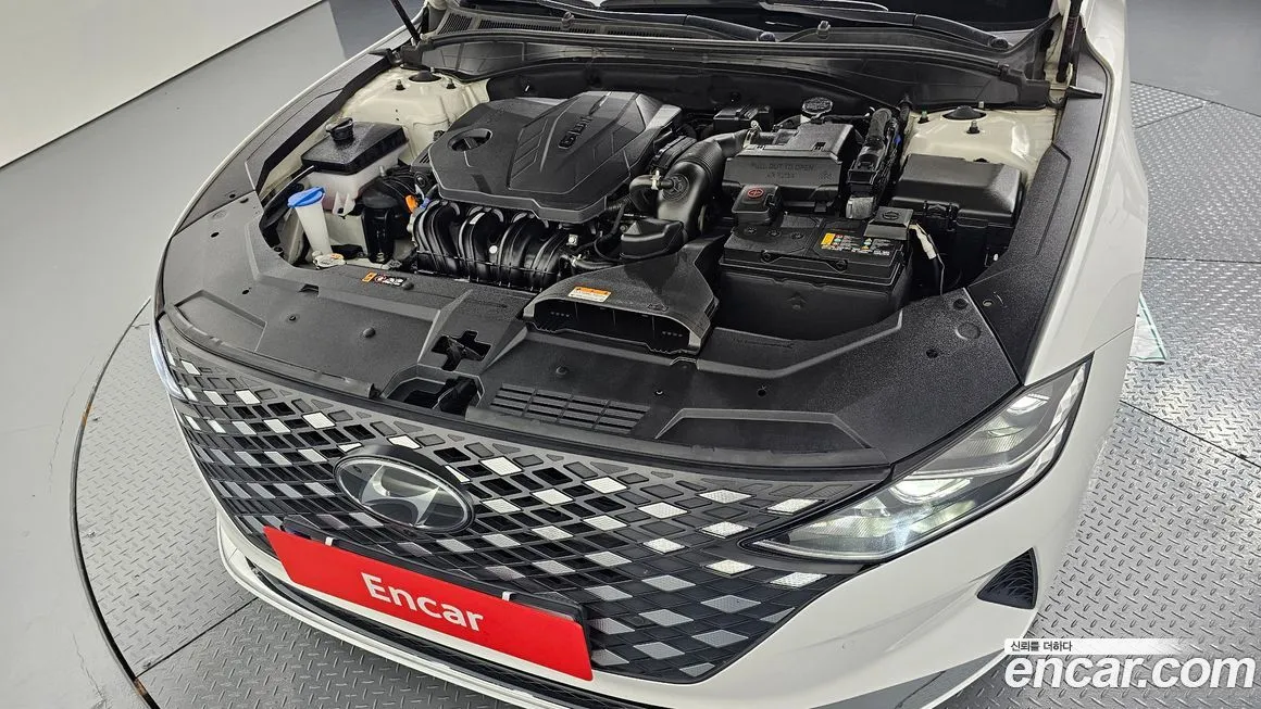 Hyundai Grandeur 2022 из KR, фото 6