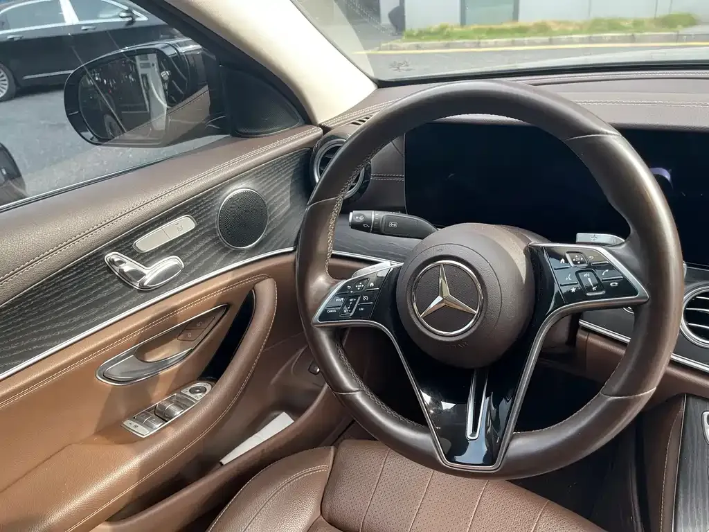 Mercedes-Benz E-Class 2022 из CN, фото 9