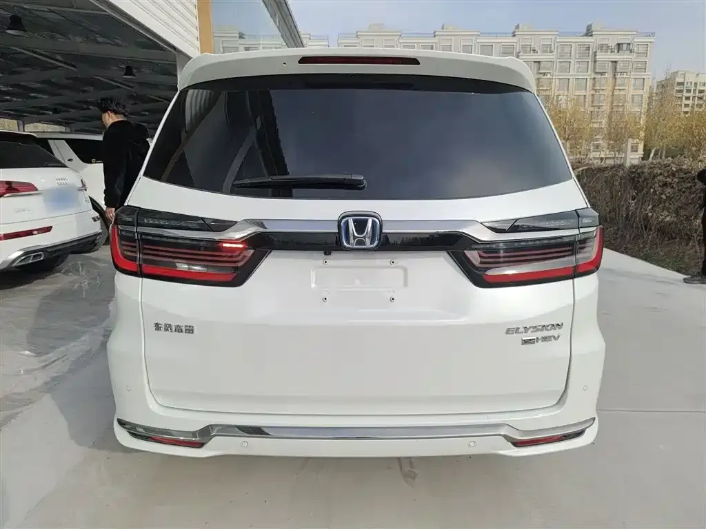Honda Elysion 2022 из CN, фото 6