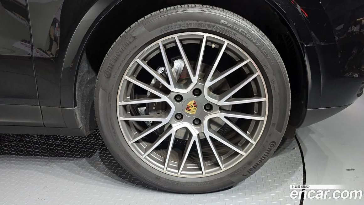 Porsche Cayenne 2023 из KR, фото 5