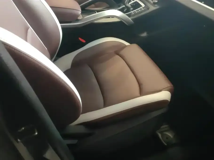 Geely Boyue 2022 из CN, фото 8