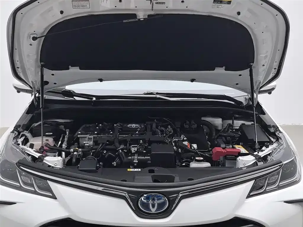 Toyota Corolla 2023 из CN, фото 6